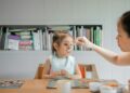 Gesunde Ernährung von Anfang an Richtlinien und Empfehlungen für Eltern