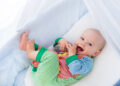 Richtige Bekleidung für Babys in der Nacht