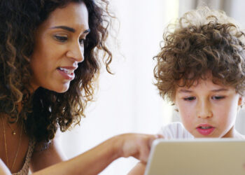 Digitales Taschengeld: So lernen Kinder den Umgang mit digitalem Geld